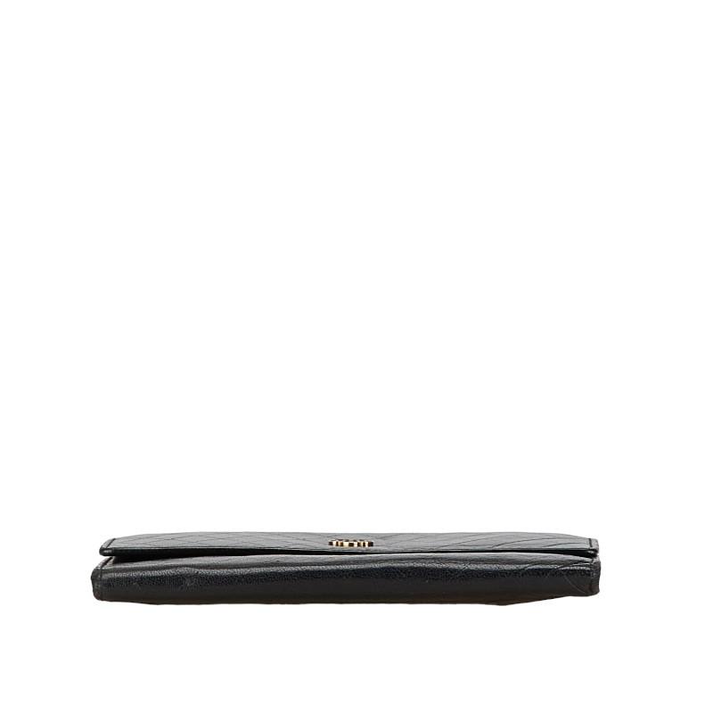 A128 CHANEL 【かなり美品】カメリア コンパクト 三つ折り財布 黒 CHANEL シャネル カメリア エンボス 三つ折り コンパクト 財布 黒 グレ