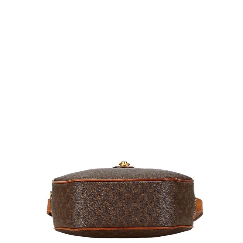 CELINE（セリーヌ） マカダム 斜め掛け ショルダーバッグ ブラウン PVC