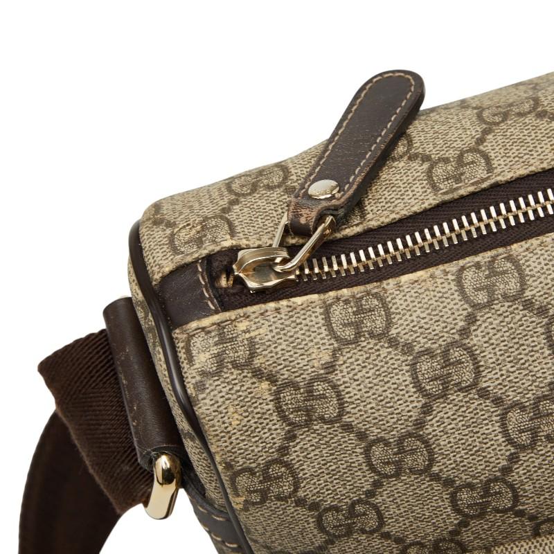 GUCCI（グッチ） GGスプリーム 斜め掛け ショルダーバッグ 246881