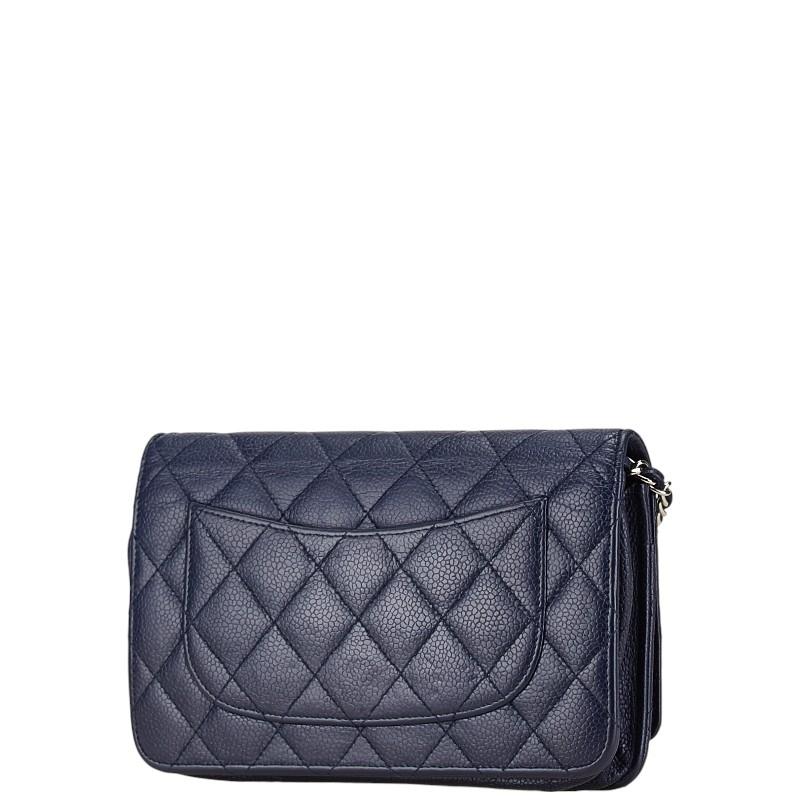 CHANEL　シャネル　マトラッセ　チェーンウォレット　ショルダー　ネイビー CHANEL シャネル ココマーク マトラッセ 長財布 チェーンウォレット