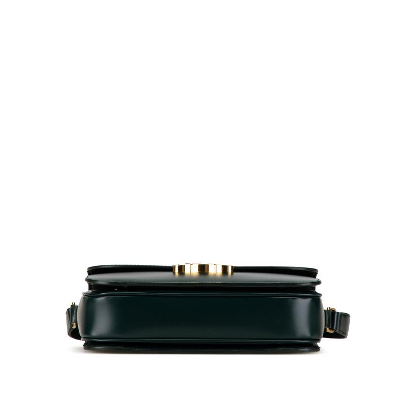 最終価格　CELINE セリーヌ　トリオンフ　オリーブ　ゴールド金具　限定色 最終価格 CELINE セリーヌ トリオンフ オリーブ ゴールド金具 限定色