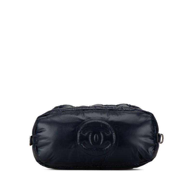 極美品❤️CHANEL❤️26番台 ドゥドーヌ ショルダーバッグ CHANEL（シャネル） ドゥドーヌ ココネージュ エンボスロゴ