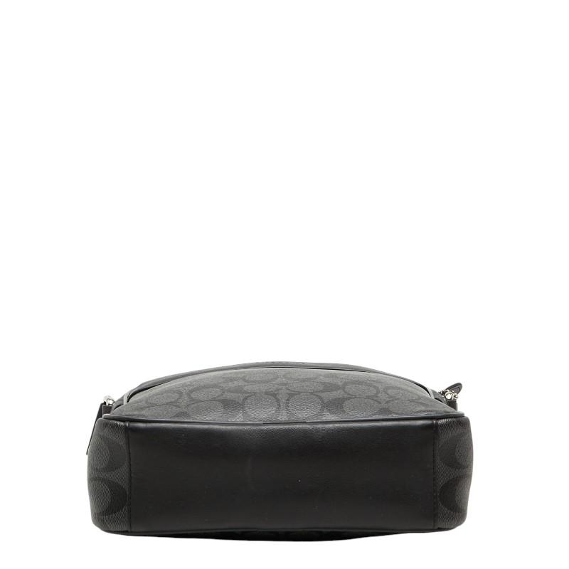 COACH（コーチ） シグネチャー 斜め掛け ショルダーバッグ F54788