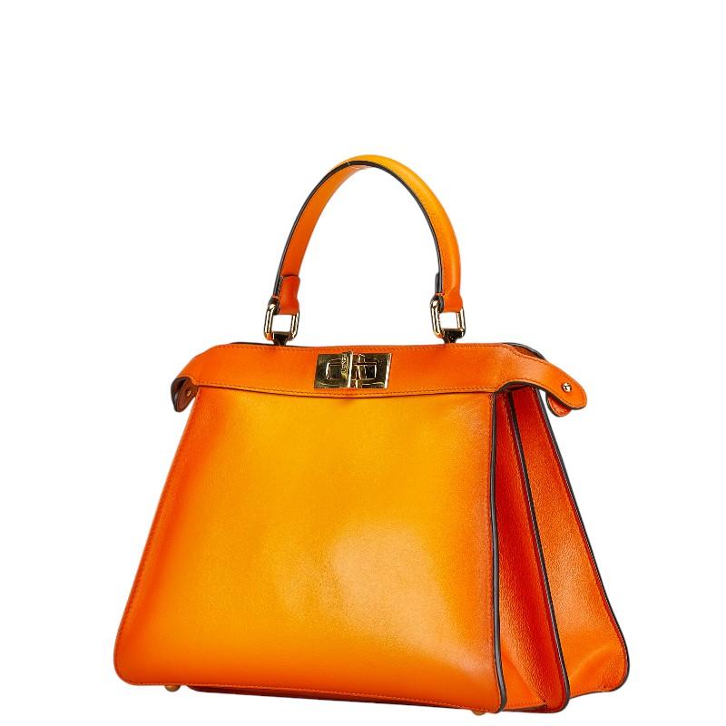 FENDI（フェンディ） ピーカブー アイシーユー ミディアム