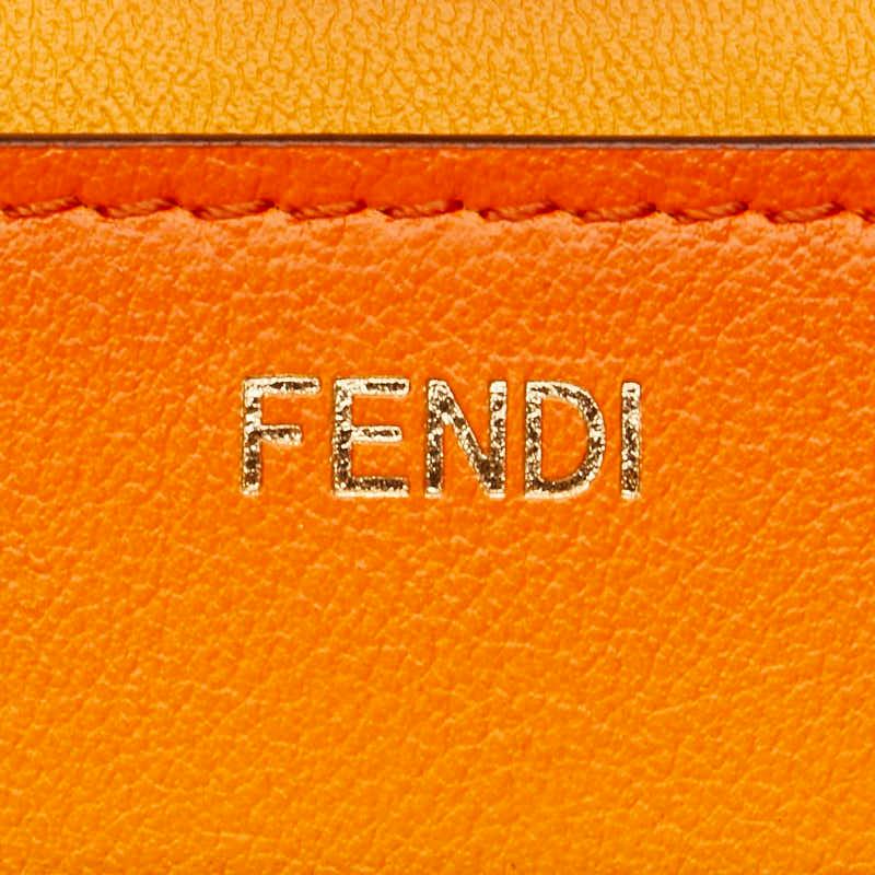 FENDI（フェンディ） ピーカブー アイシーユー ミディアム