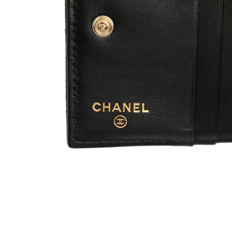 CHANEL（シャネル） ココマーク マトラッセ 二つ折り財布 AP3341