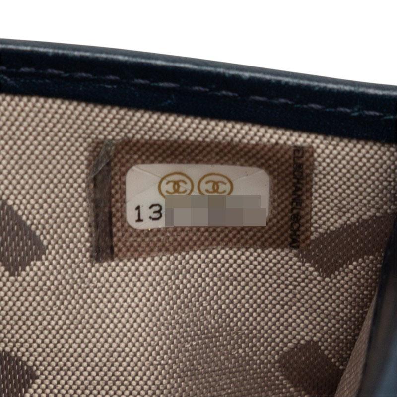 CHANEL（シャネル） カンボンライン ココマーク 二つ折り財布 ネイビー