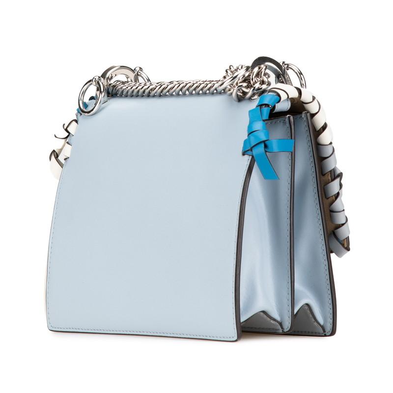 【FENDI】フェンディ チェーンショルダーバッグ ブルー フェンディ チェーンショルダーバッグ ブルー