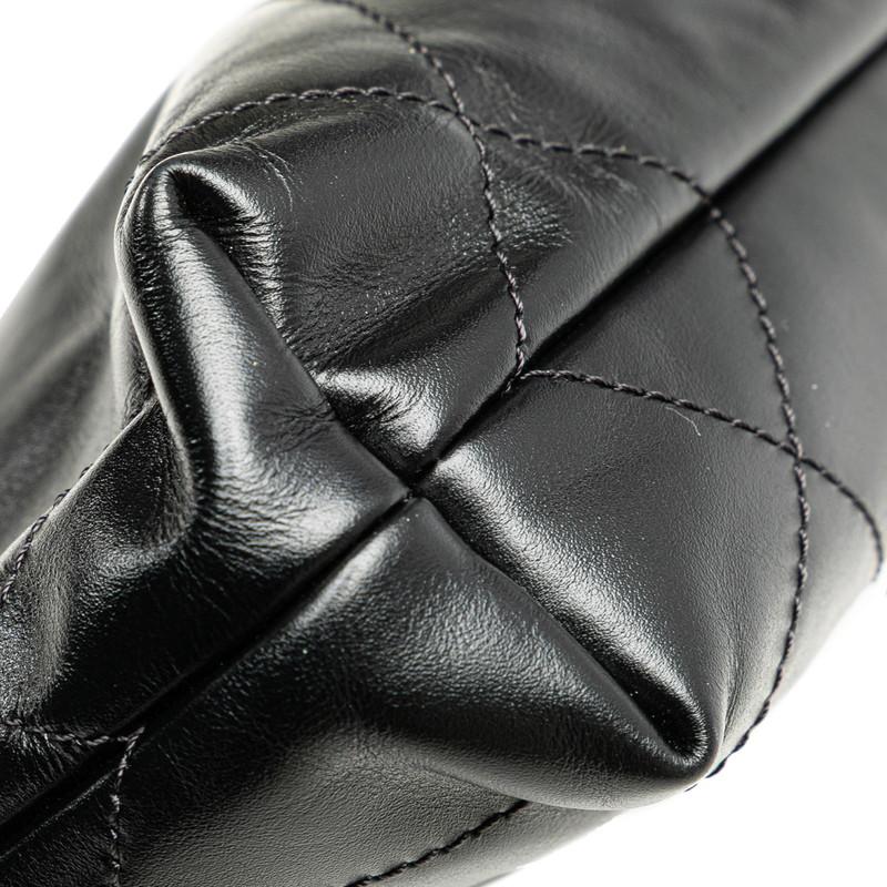 CHANEL（シャネル） シャネル22 ミニ ハンドバッグ チェーンショルダー