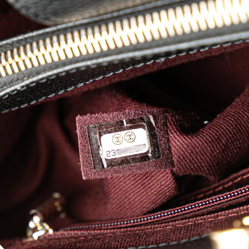 CHANEL（シャネル） ココマーク ネオエグゼクティブ トートバッグ