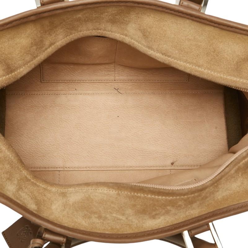 LOEWE（ロエベ） アマソナ28 ハンドバッグ ベージュ スウェード レザー