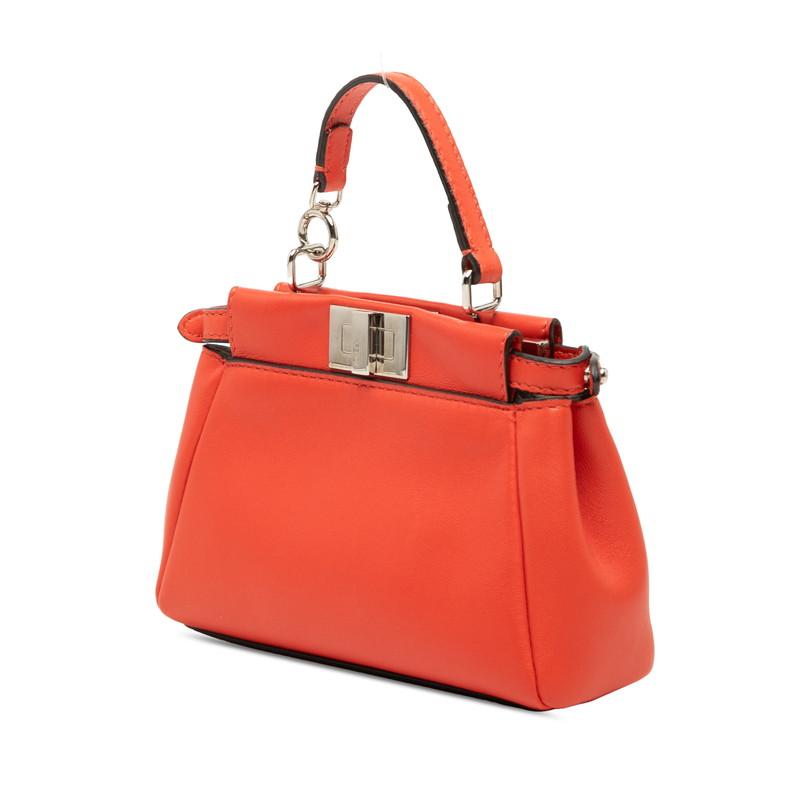 FENDI（フェンディ） マイクロ ピーカブー ポーチ ミニハンドバッグ 