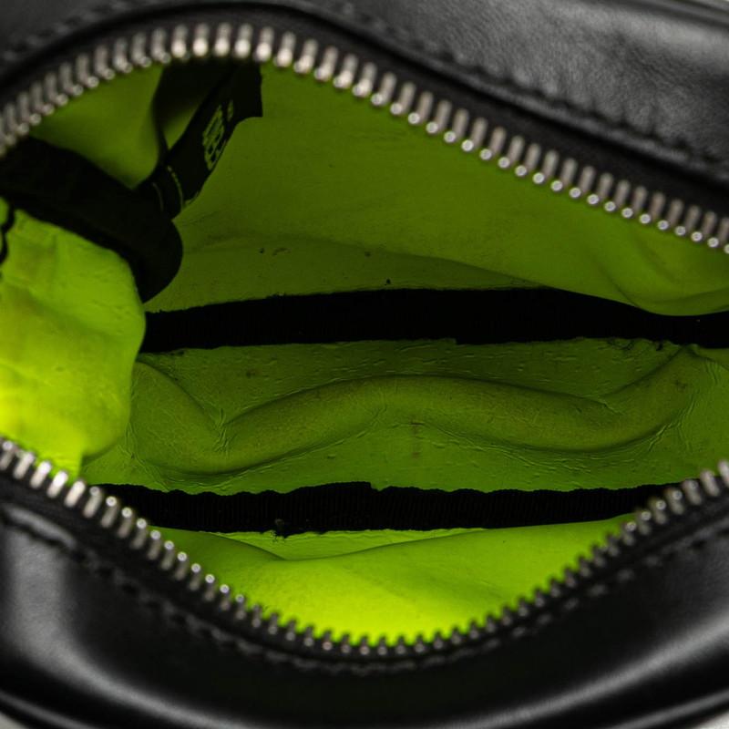 フェンディ アイシーユー 斜め掛け ショルダーバッグ 7VA456 ブラック ネオンイエロー カーフレザー メンズ FENDI 【中古】 FENDI（フェンディ） アイシーユー 斜め掛け ショルダーバッグ 7VA456