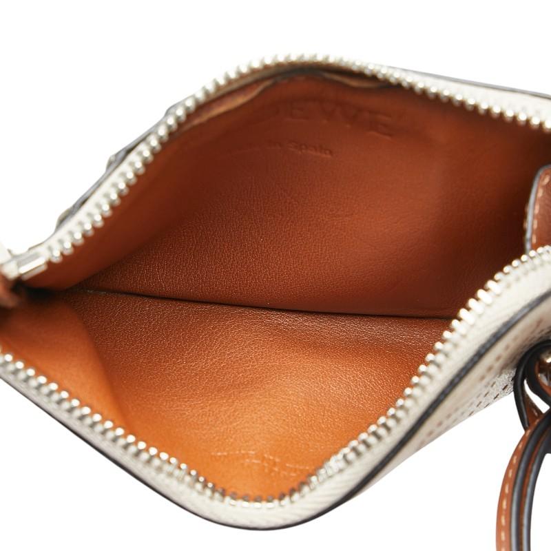 LOEWE（ロエベ） アナグラム コインケース ベージュ レザー レディース