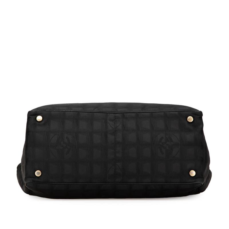 CHANEL（シャネル） ニュートラベルラインMM ココマーク トートバッグ
