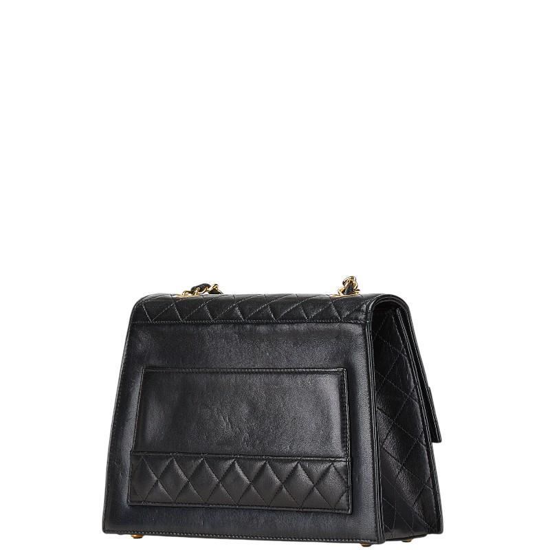 CHANEL（シャネル） マトラッセ 台形 斜め掛け チェーン ショルダー