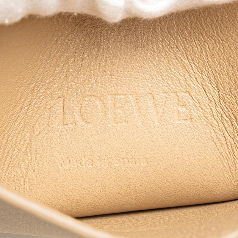美品 ロエベ アナグラム レザー ショルダーバッグ 斜め掛け ベージュ シルバー ハンド トート レディース EEM CR16-3 LOEWE（ロエベ） アナグラム ダイス ポケット 斜め掛け ショルダー
