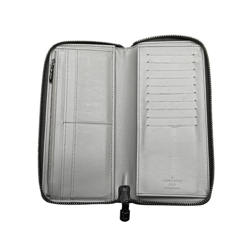 LOUIS VUITTON ルイ ヴィトン モノグラム シャドウ ジッピー