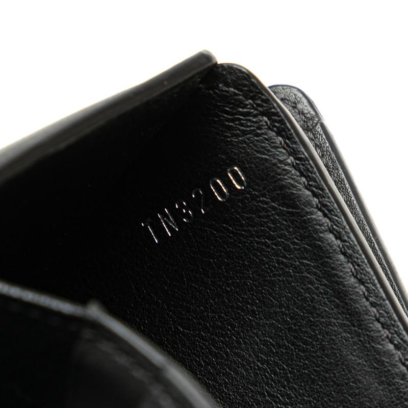 LOUIS VUITTON ルイ ヴィトン モノグラム マヒナ ポルトフォイユ LOUIS VUITTON ルイ ヴィトン モノグラム マヒナ ポルトフォイユ