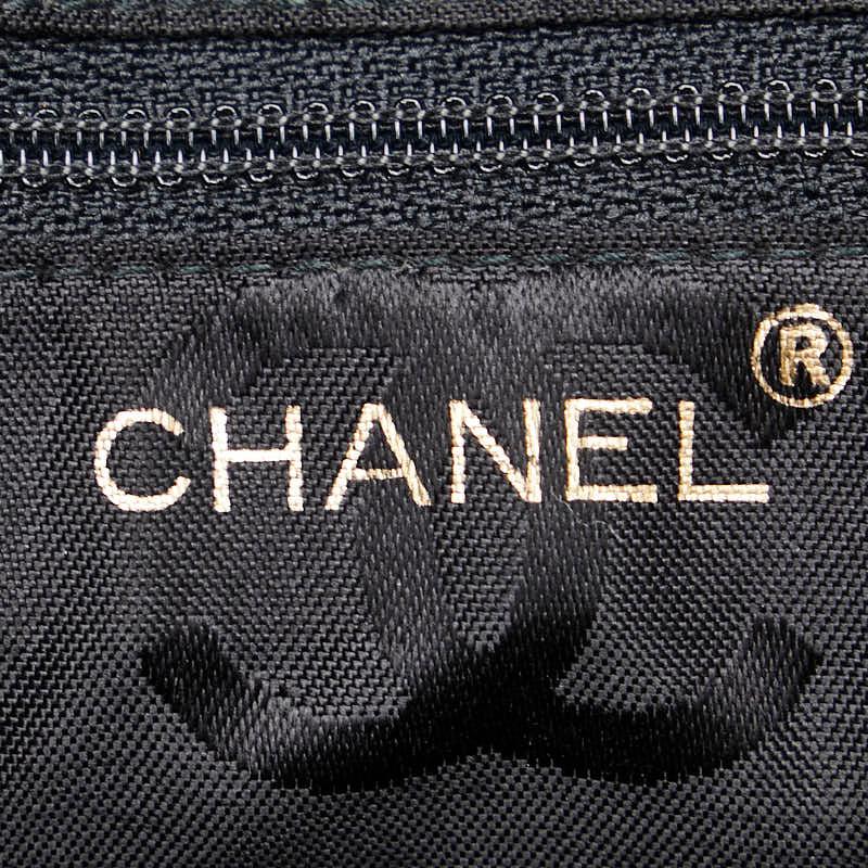 CHANEL（シャネル） Vステッチ ココマーク チェーン ショルダーバッグ 