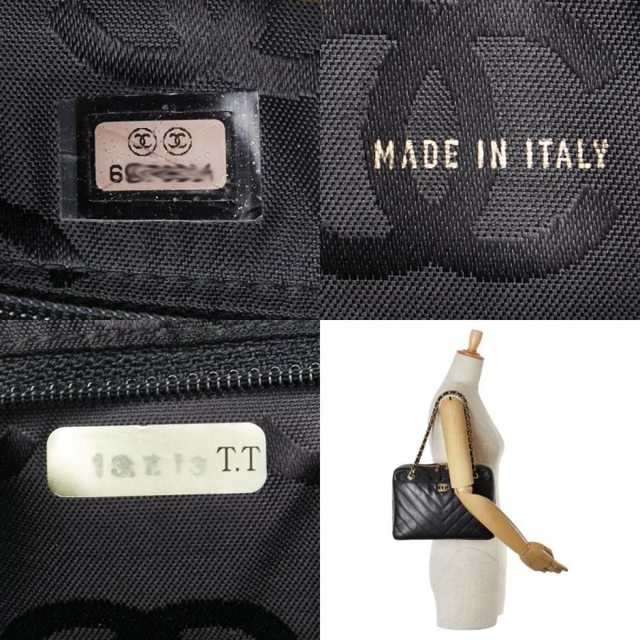 CHANEL（シャネル） Vステッチ ココマーク チェーン ショルダーバッグ 