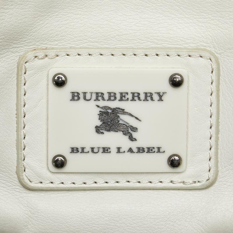 『バーバリーブルーレーベル』ロゴプレート ハンドバック BURBERRY BLUE LABEL（バーバリーブルーレーベル） プレートロゴ 斜め