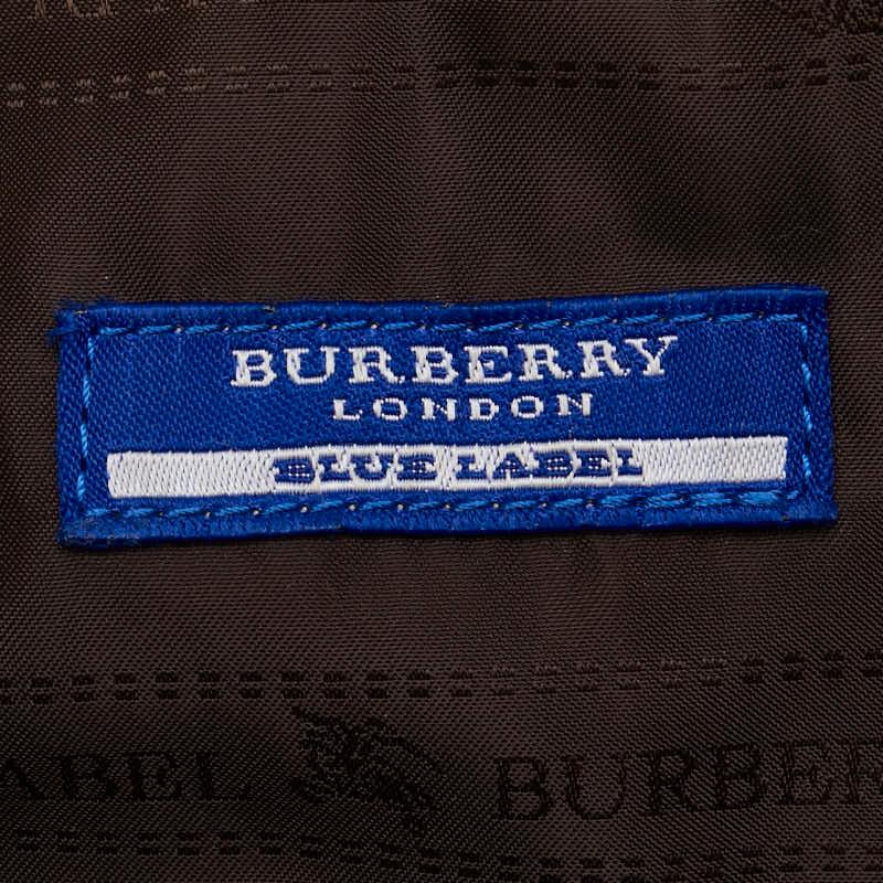 BURBERRY BLUE LABEL（バーバリーブルーレーベル） プレートロゴ 斜め