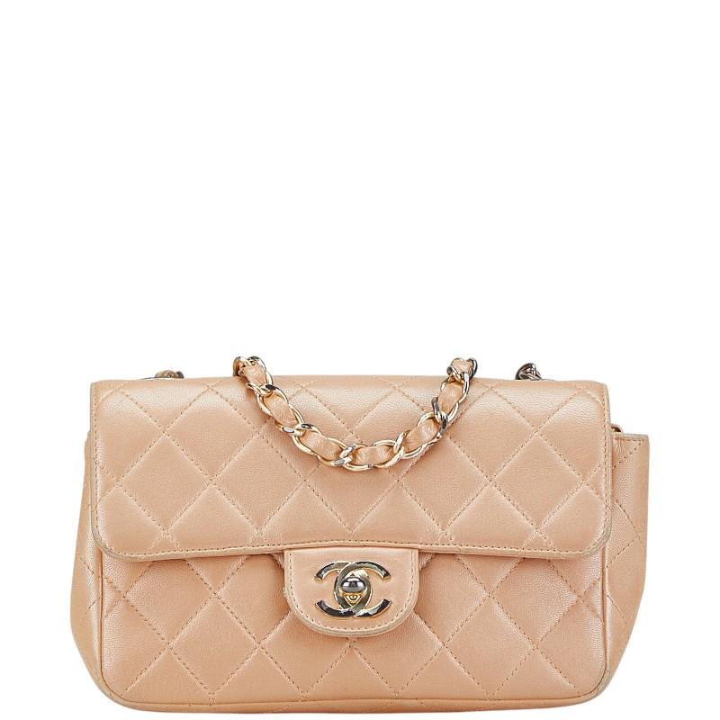 CHANEL（シャネル） ミニマトラッセ ココマーク 斜め掛け チェーン