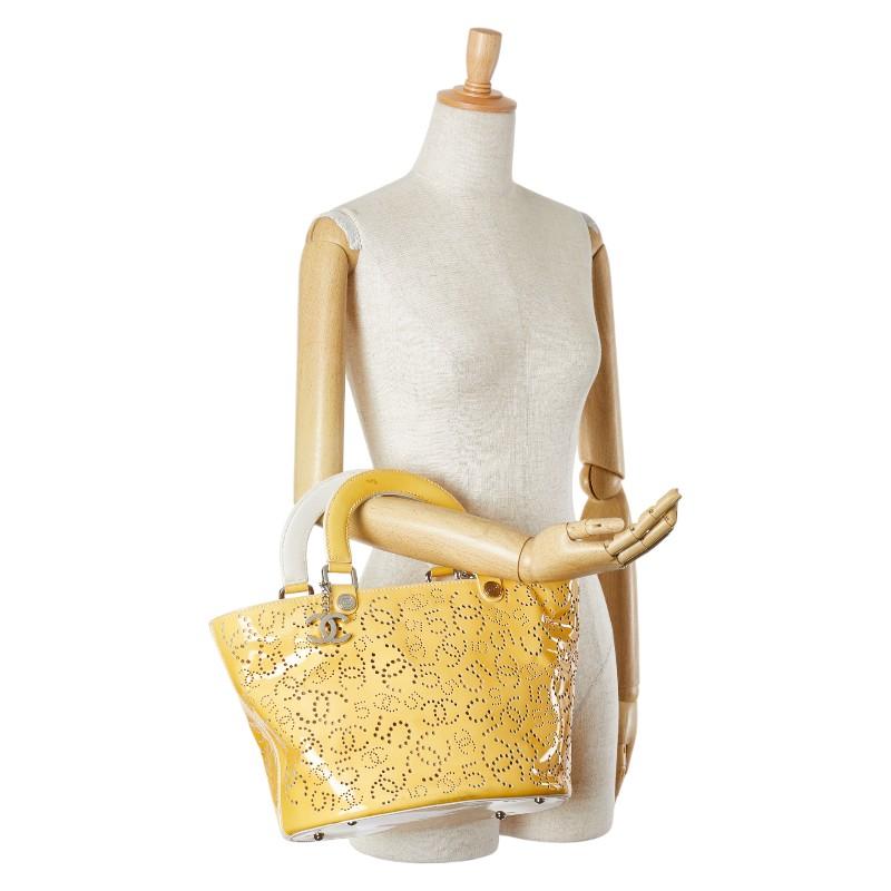 CHANEL（シャネル） パンチング ココマーク NO5 ハンドバッグ トート 