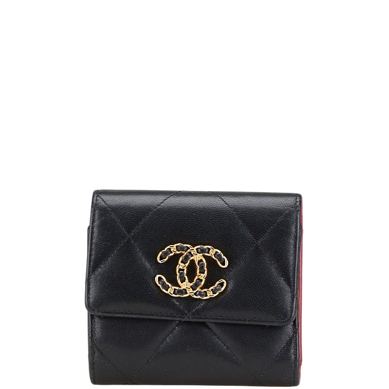 CHANEL シャネル 19 三つ折り財布 ブラック ピンク CHANEL（シャネル） 19 ココマーク 三つ折り財布 スモールフラップ