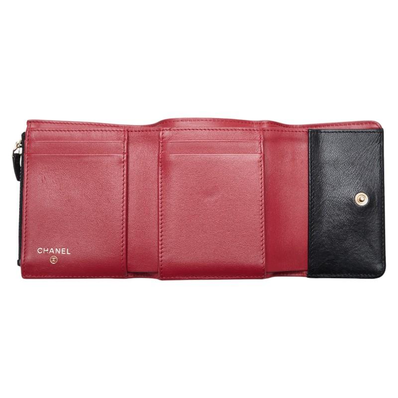 CHANEL（シャネル） 19 ココマーク 三つ折り財布 スモールフラップ