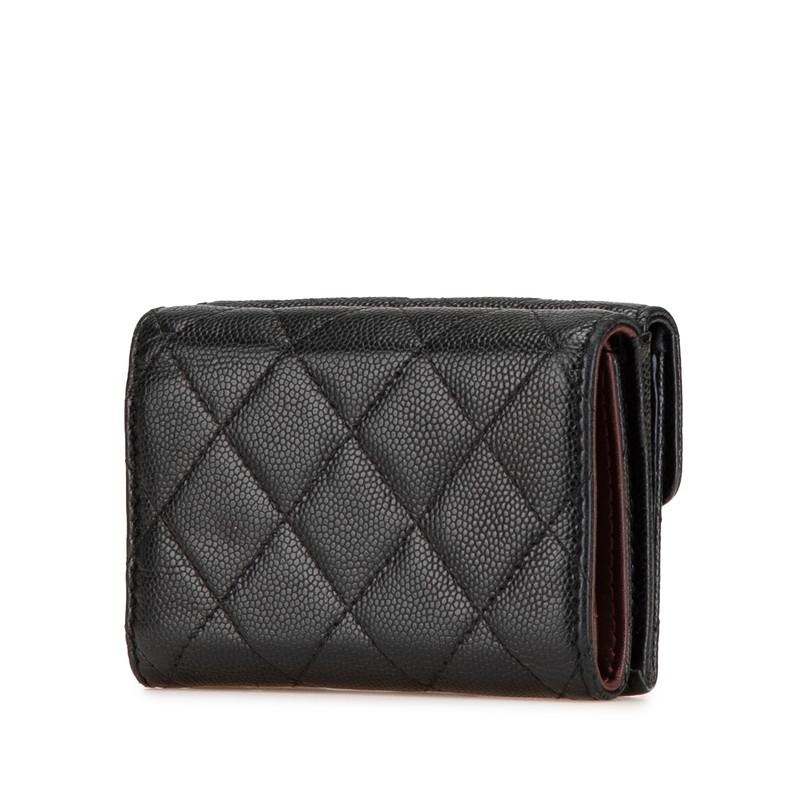 CHANEL シャネル マトラッセ ココマーク 三つ折り財布 CHANEL シャネル マトラッセ ココマーク 三つ折り財布