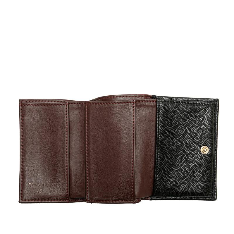 CHANEL シャネル マトラッセ ココマーク 三つ折り財布 CHANEL シャネル マトラッセ ココマーク 三つ折り財布