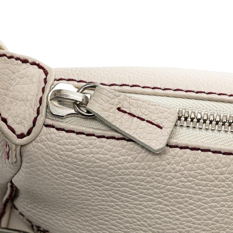 CHANEL（シャネル） ロゴ フリンジ ワンショルダーバッグ アイボリー