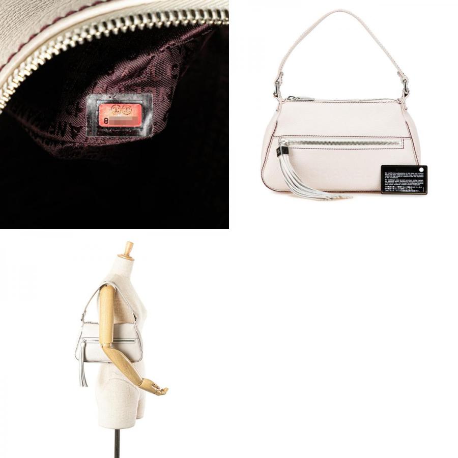 CHANEL（シャネル） ロゴ フリンジ ワンショルダーバッグ アイボリー