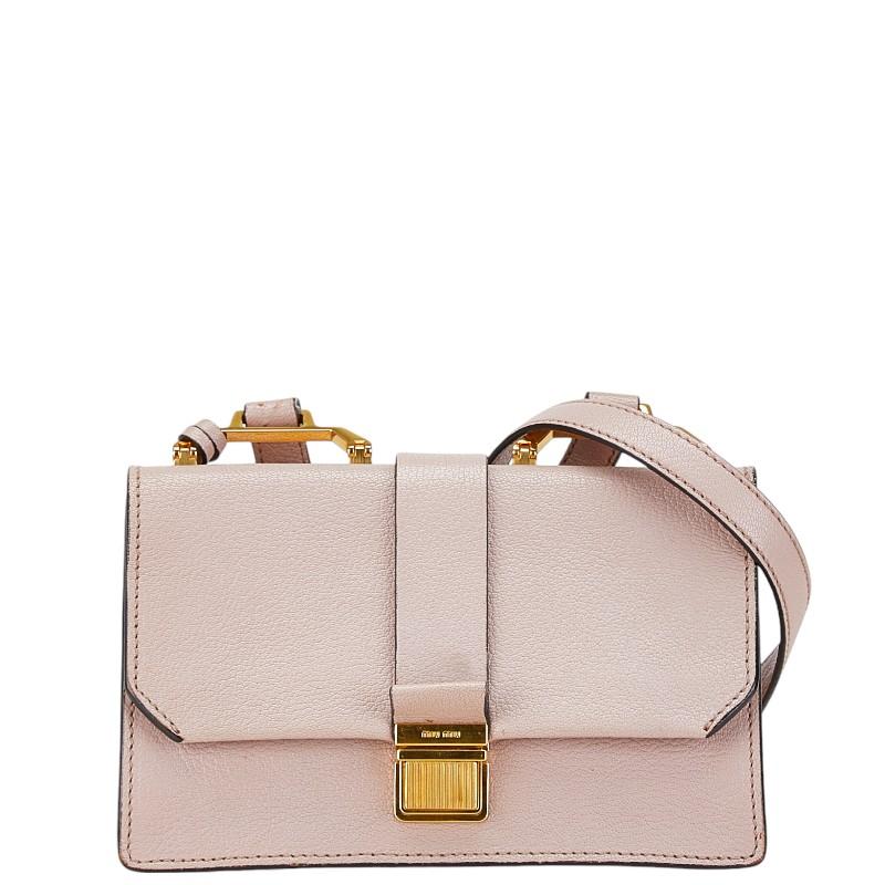 miu ミュウミュウ マドラス 斜め掛け ショルダーバッグ ピンク miu ミュウミュウ マドラス 斜め掛け ショルダーバッグ ピンク