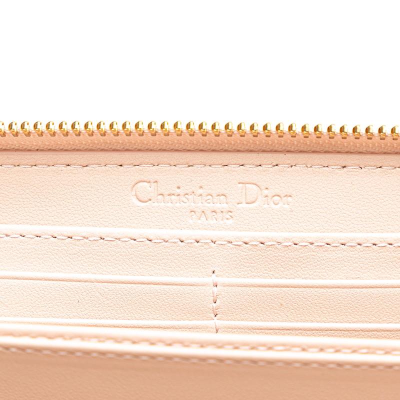 ディオール カナージュ ラウンドファスナー 長財布 ピンク レザー