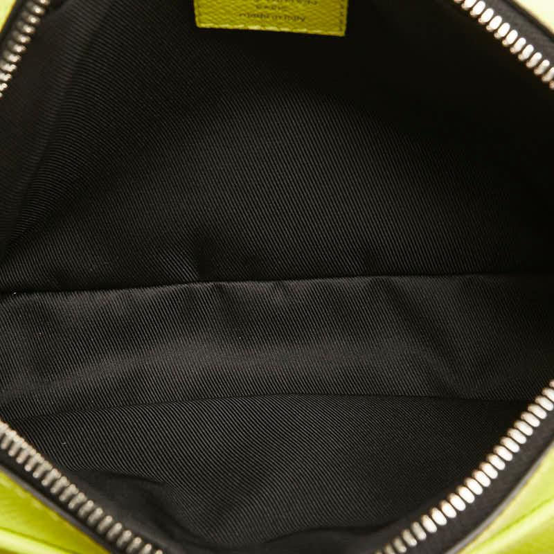 LOUIS VUITTON ルイ ヴィトン モノグラム タイガラマ ボディ