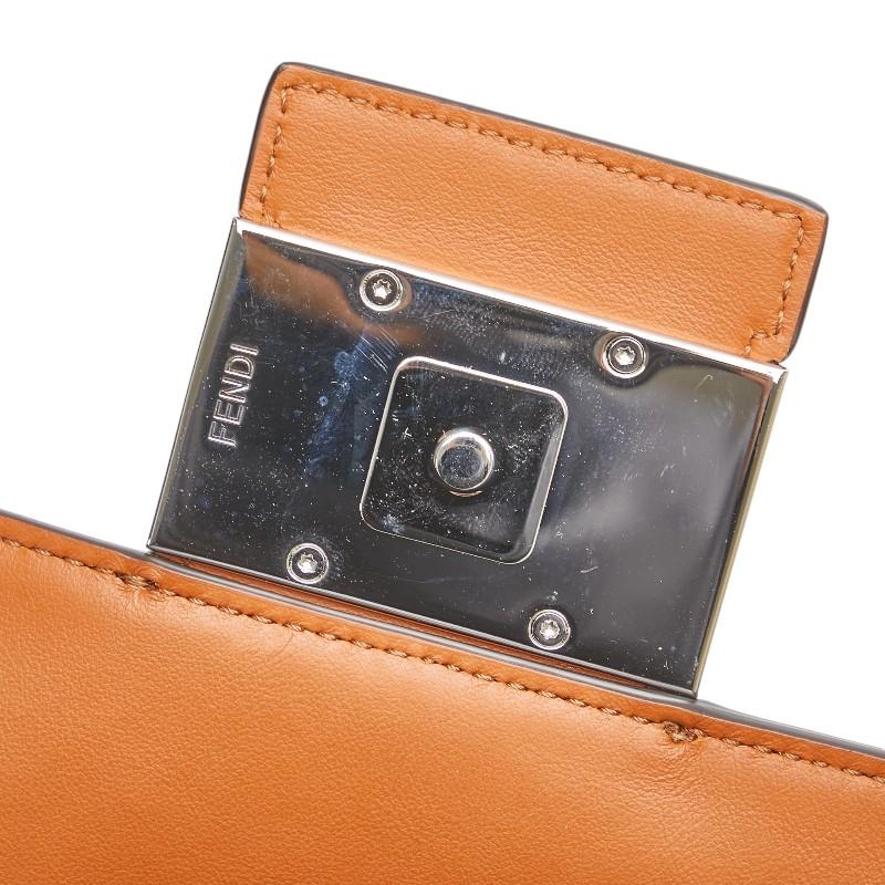 FENDI フェンディ ズッカ ショルダーバッグ ボディバッグ 2WAY 7VA472  