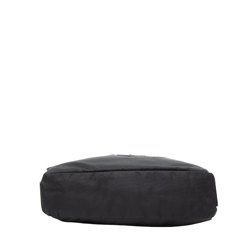 PRADA（プラダ） 三角ロゴプレート 斜め掛け ショルダーバッグ B9061