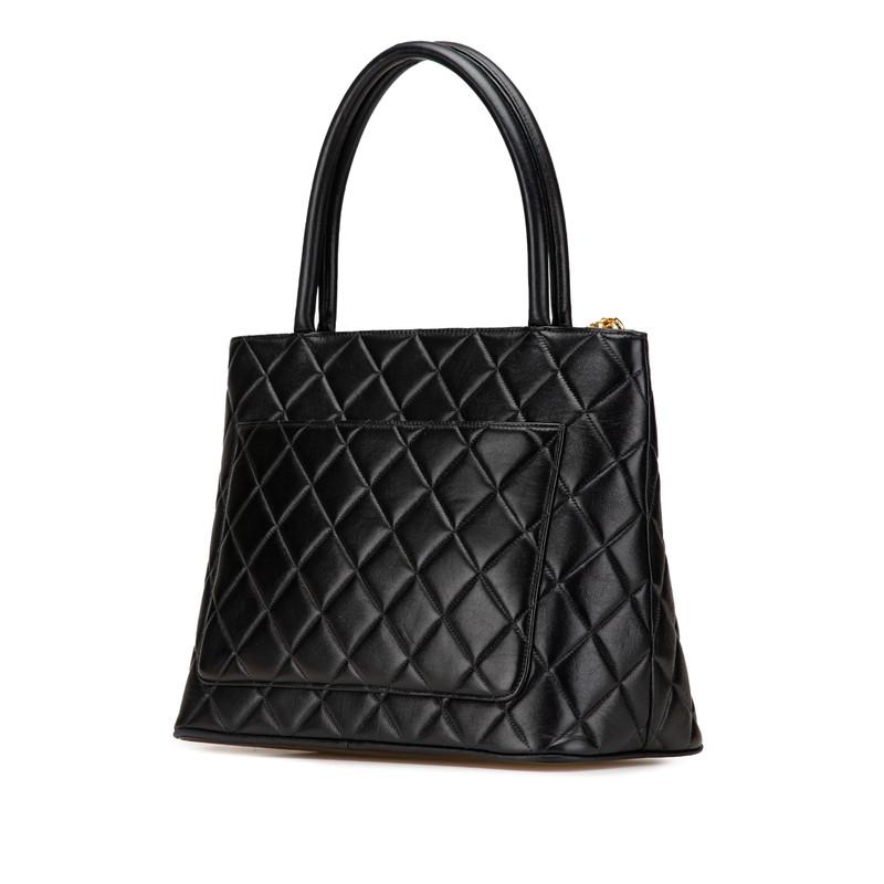 【超美品】シャネル トートバッグ 復刻トート ラムスキン ゴールド金具 CHANEL シャネル 復刻トート トートバッグ ブラック ゴールド