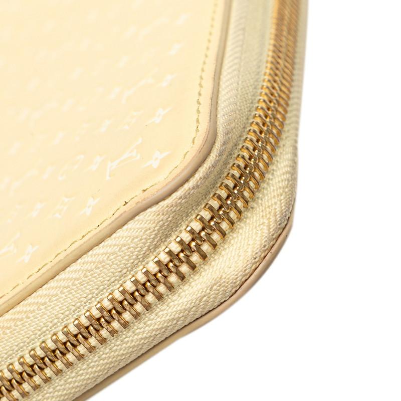 LOUIS VUITTON（ルイ・ヴィトン） ルイ ヴィトン ナノグラム ジッピー