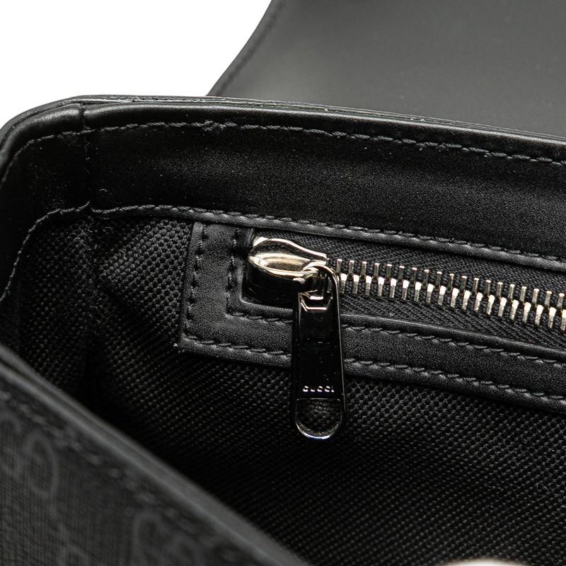 GUCCI（グッチ） GGスプリーム ショルダーバッグ クロスボディバッグ