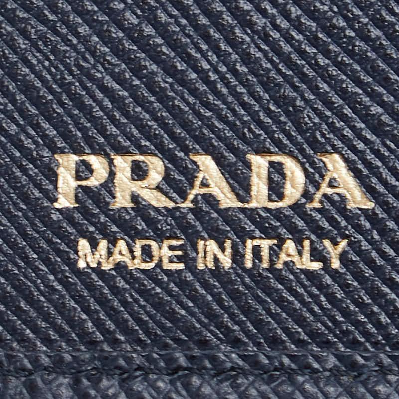 PRADA（プラダ） 三角ロゴプレート 二つ折り財布 ネイビー