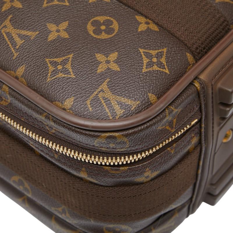 【LOUIS VUITTON】サテライト53 タイガ　トラベルバッグ　ボルドー LOUIS VUITTON（ルイ・ヴィトン） ルイ ヴィトン モノグラム