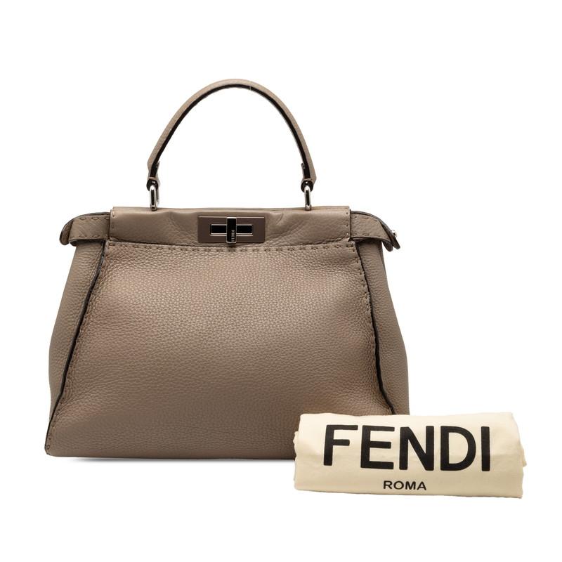 フェンディ ピーカブー レギュラー ミディアム ハンドバッグ 8BN290 グレージュ レザー レディース FENDI 【中古】 FENDI（フェンディ） ピーカブー レギュラー ミディアム ハンドバッグ