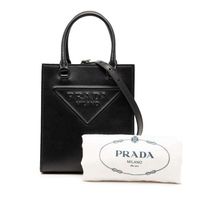 PRADA（プラダ） トライアングルロゴ ミニハンドバッグ ショルダー