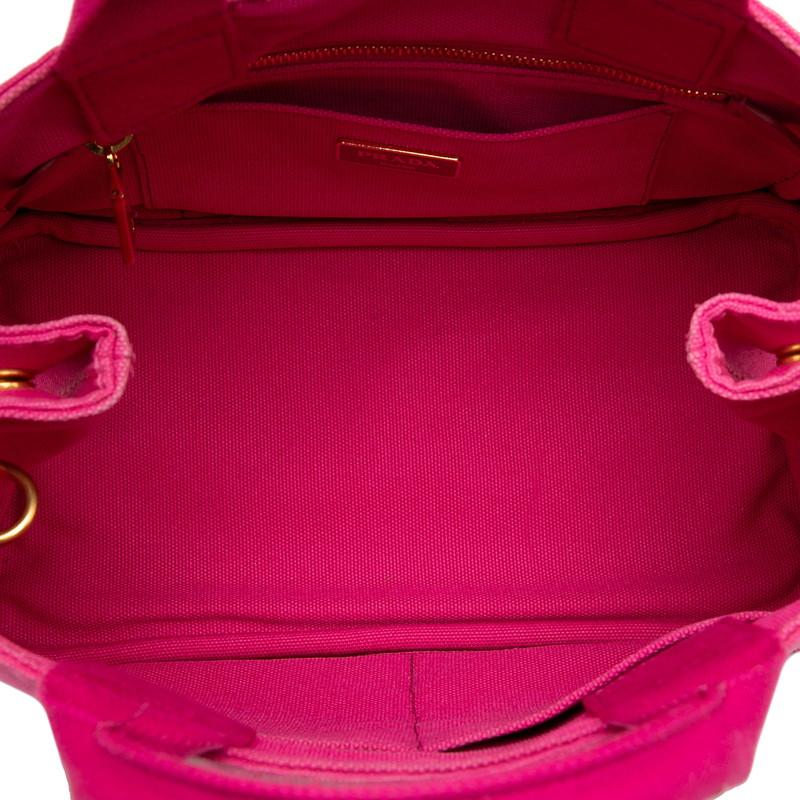 PRADA（プラダ） 三角ロゴプレート カナパミニ ハンドバッグ