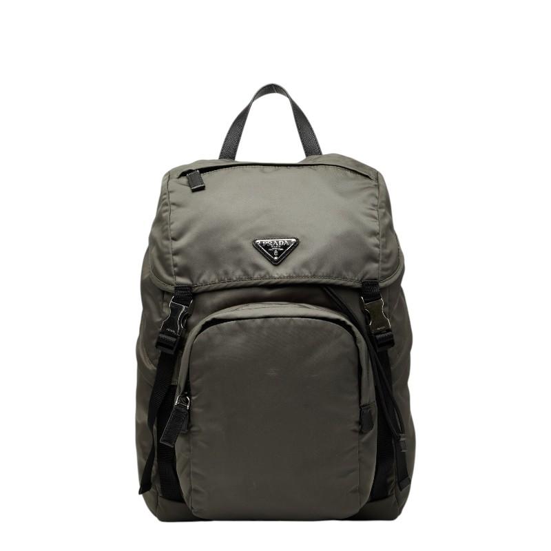 PRADA（プラダ） 三角ロゴプレート リュック バックパック 2VZ135