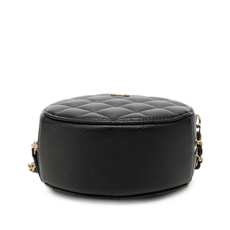 CHANEL（シャネル） ココマーク マトラッセ 斜め掛け ラウンド